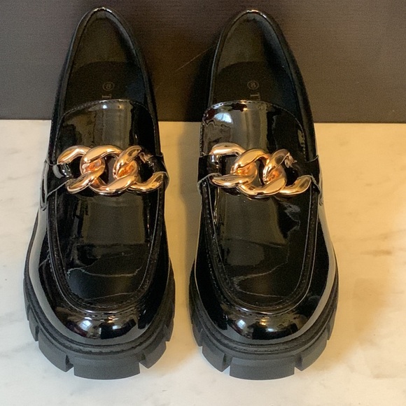 Tinstree Platform Patent Leather Loafers - Picture 3 of 11
